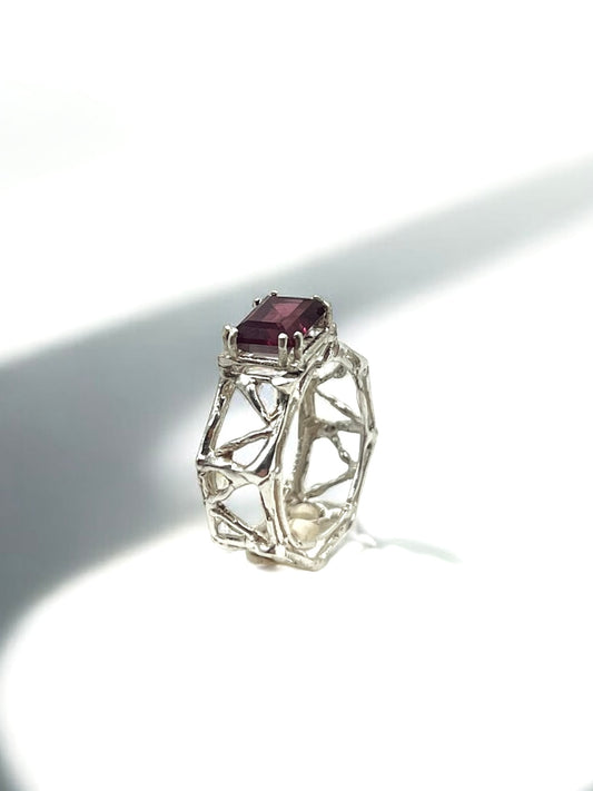 Ring with red stone